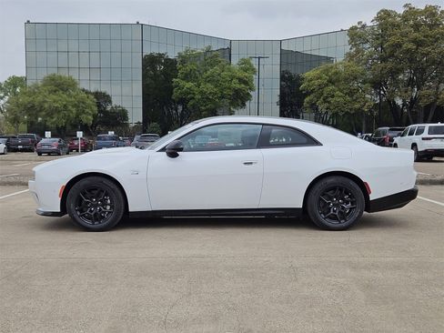 New 2025 Dodge Charger Daytona R/T w/ Sun & Sound Package image 3