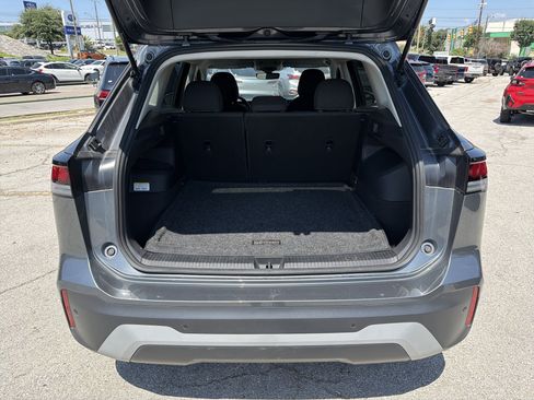 Used 2025 Volkswagen Tiguan S FWD image 26