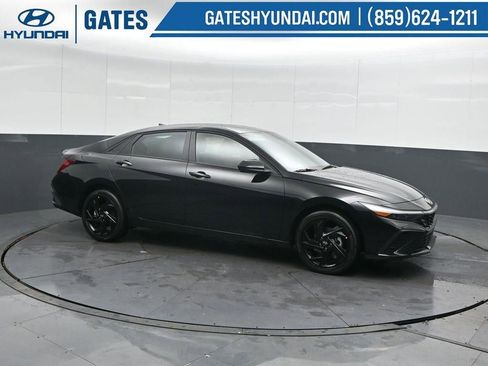 New 2026 Hyundai Elantra Sport image 1