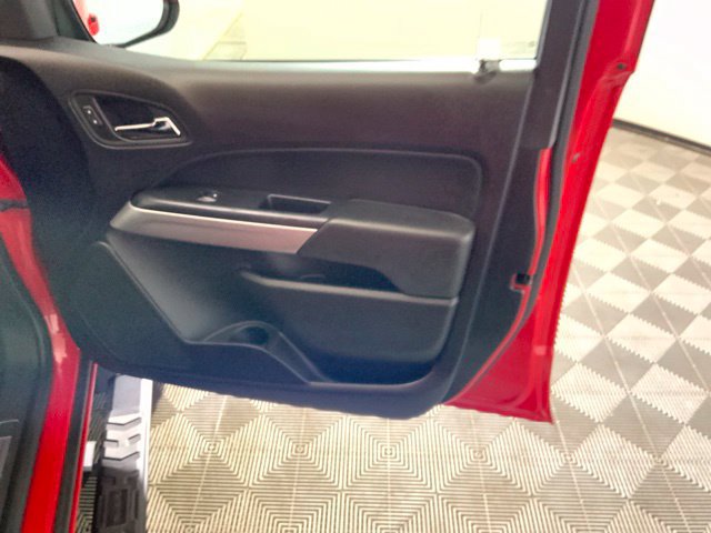 Used 2018 Chevrolet Colorado ZR2 AWD/4WD image 32