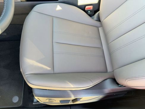 New 2025 Audi Q5 Premium w/ 19" Wheel Package image 14