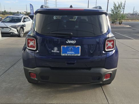 Used 2021 Jeep Renegade Latitude w/ Convenience Group FWD image 6