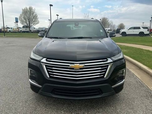 Used 2023 Chevrolet Traverse Premier AWD/4WD image 9