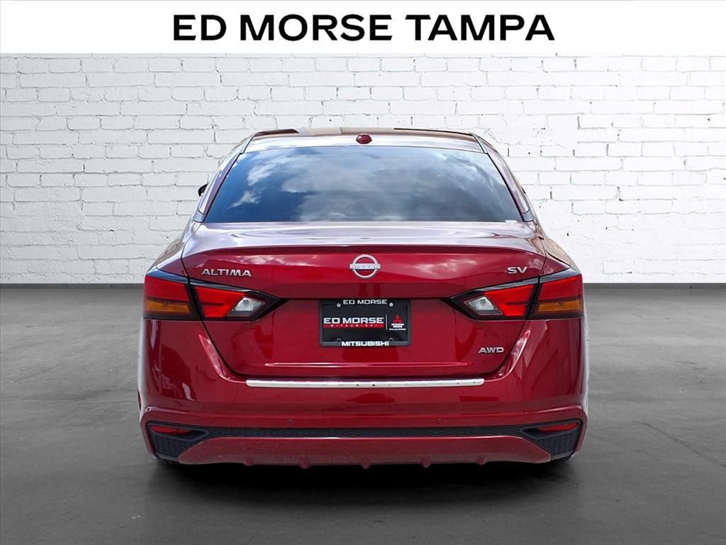 Used 2023 Nissan Altima 2.5 SV AWD/4WD image 4