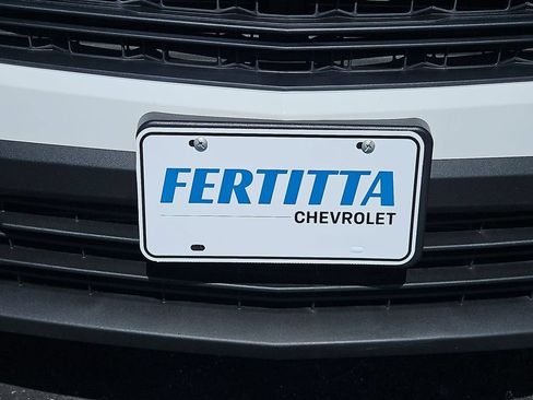 Certified 2023 Chevrolet Traverse LS FWD image 31