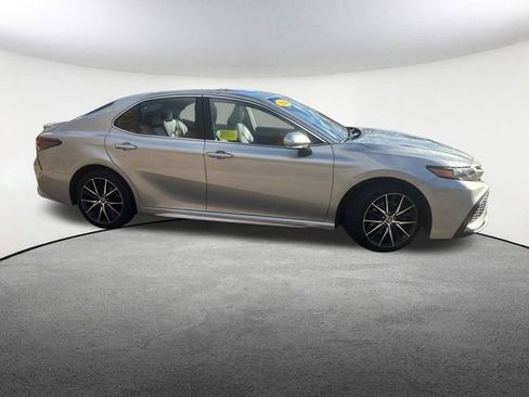 Used 2024 Toyota Camry SE w/ Cold Weather Package image 14