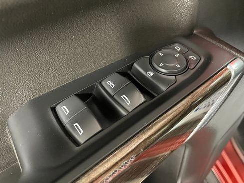 Used 2021 Chevrolet Silverado 1500 RST image 19