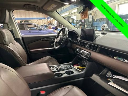 Used 2024 Honda Pilot Elite image 19