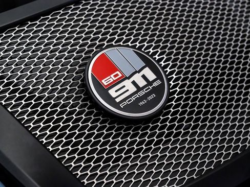 Used 2024 Porsche 911 GT3 RS image 34