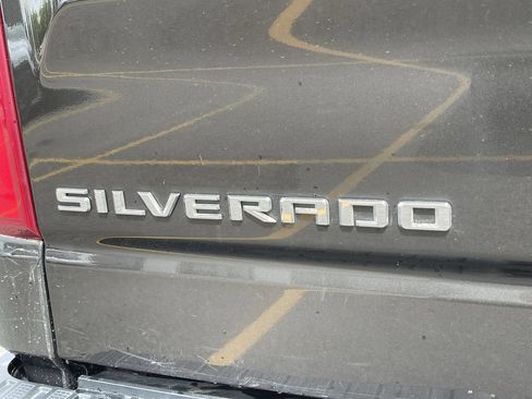 Used 2021 Chevrolet Silverado 1500 RST w/ Convenience Package II AWD/4WD image 7