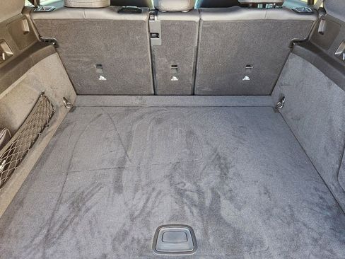 Used 2025 Mercedes-Benz GLE 350 4MATIC image 31