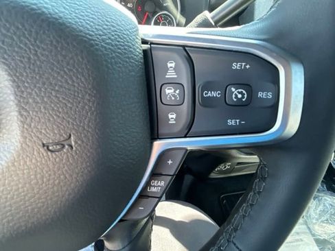 Used 2025 RAM 5500 Tradesman AWD/4WD image 22
