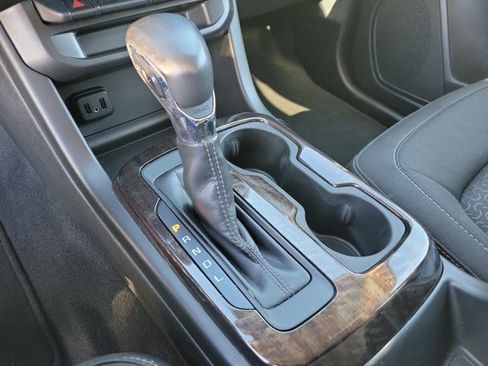 Used 2022 GMC Canyon Elevation w/ Trailering Package image 12