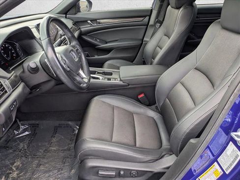 Used 2022 Honda Accord Sport image 16