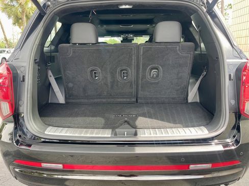 Used 2025 Hyundai Palisade Calligraphy AWD/4WD image 5