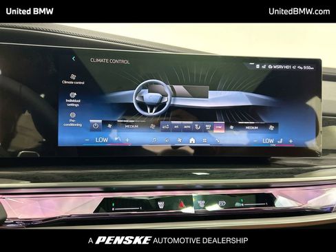 New 2026 BMW 750e xDrive w/ Executive Package image 19
