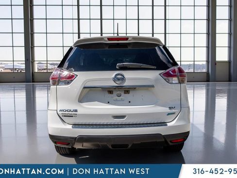 Used 2014 Nissan Rogue SV FWD image 29