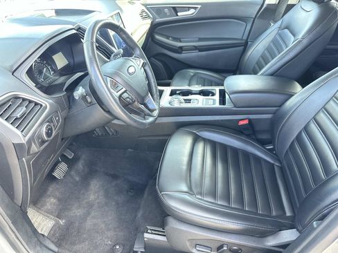 Certified 2024 Ford Edge SEL image 11