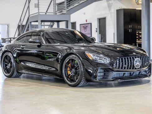 Used 2018 Mercedes-Benz AMG GT R image 8