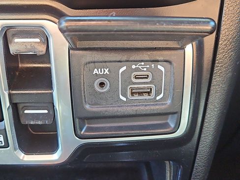 Used 2021 Jeep Wrangler Unlimited Sport AWD/4WD image 10
