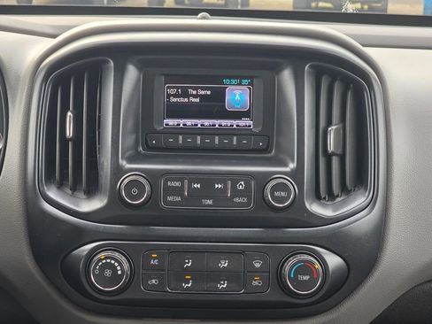 Used 2015 Chevrolet Colorado W/T w/ WT Convenience Package image 12