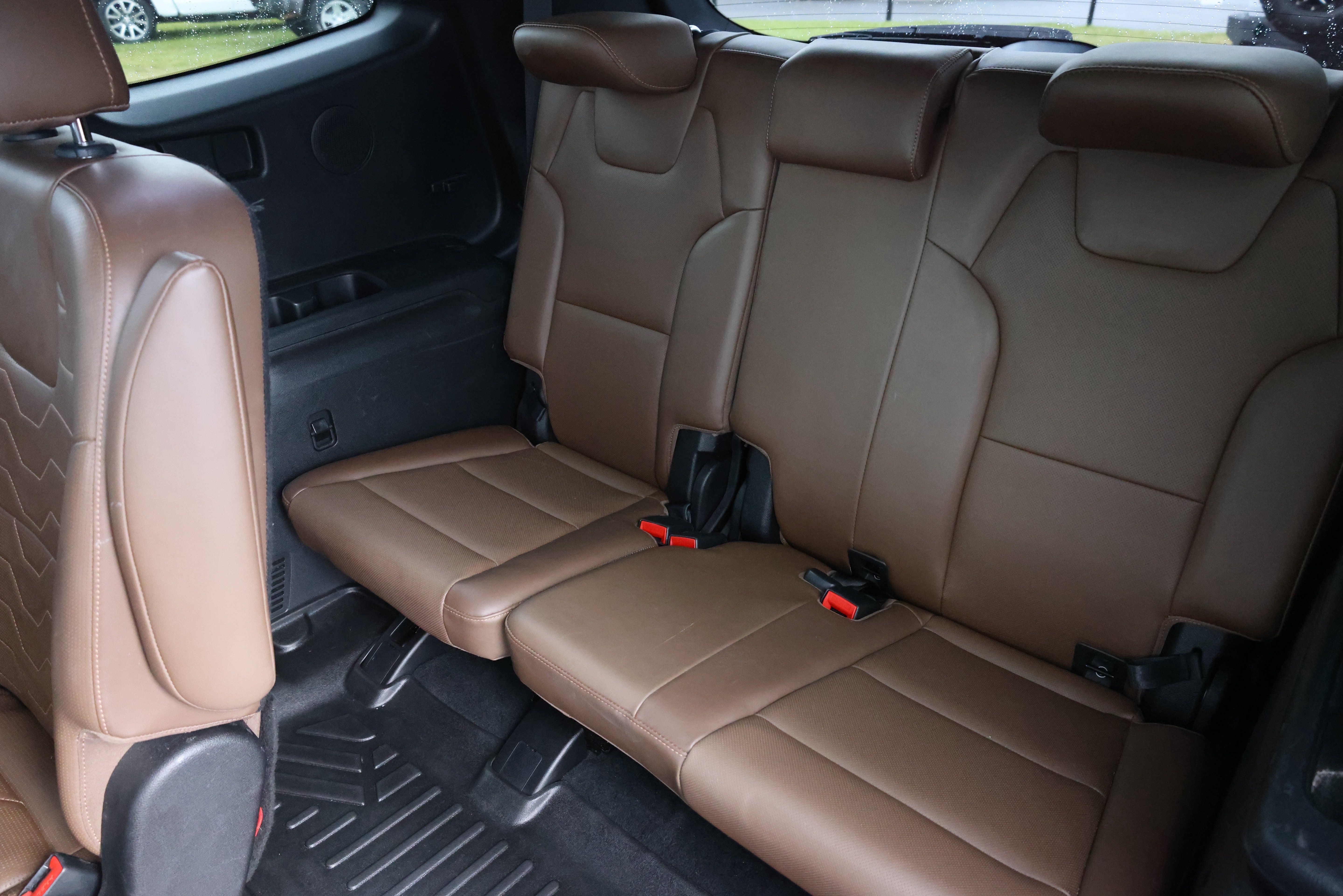 Used 2022 Kia Telluride SX w/ SX Prestige Package AWD/4WD image 17
