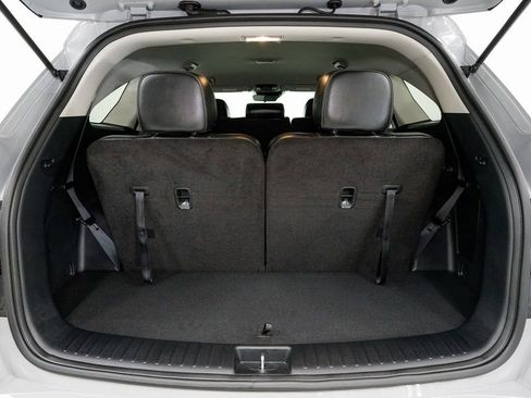 Certified 2025 Kia Sorento S image 33