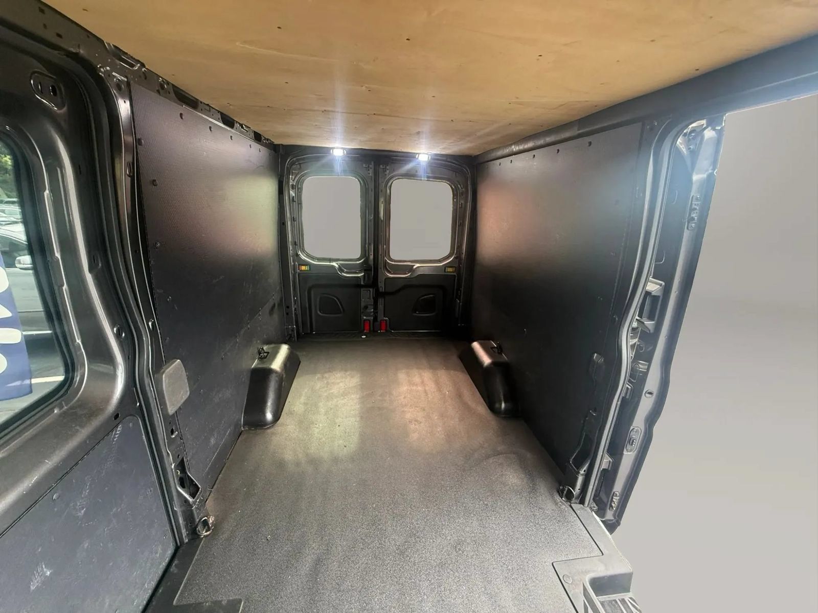 Used 2020 Ford Transit 250 Medium Roof w/ Load Area Protection Package RWD image 33