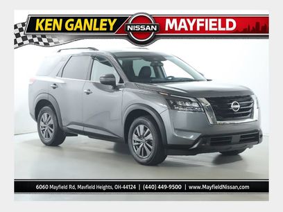 Used 2025 Nissan Pathfinder SV