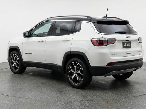 Used 2025 Jeep Compass Limited AWD/4WD image 6