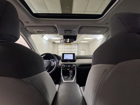 Used 2023 Toyota RAV4 XLE image 20