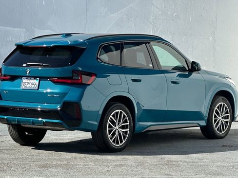 Used 2023 BMW X1 xDrive28i w/ Premium Package AWD/4WD image 3
