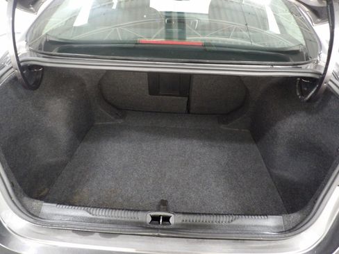 Used 2017 Chrysler 200 LX image 7