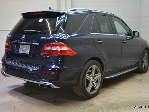 Used 2012 Mercedes-Benz ML 63 AMG 4MATIC image 4
