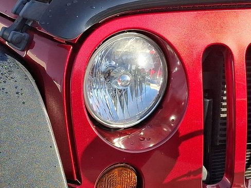 Used 2012 Jeep Wrangler Sport image 9