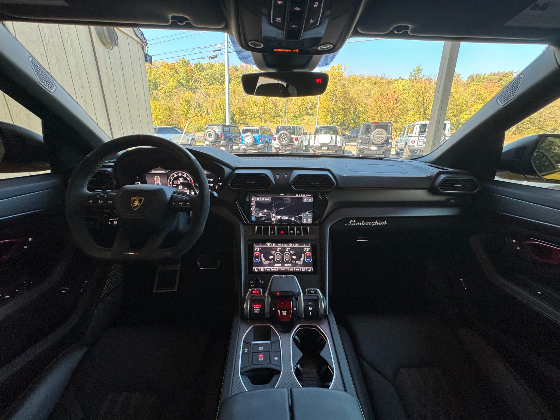 Used 2024 Lamborghini Urus Performante AWD/4WD image 53