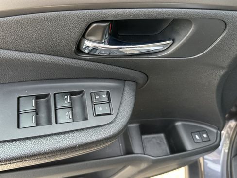 Used 2018 Honda Pilot EX-L image 17