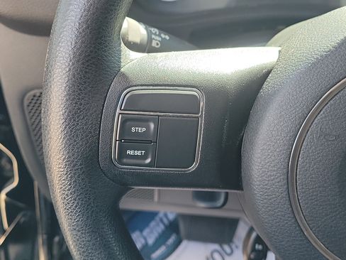 Used 2016 Jeep Wrangler Unlimited Sport AWD/4WD image 21