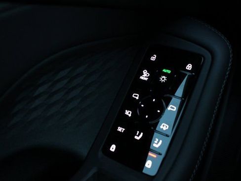 New 2026 Audi A6 Prestige AWD/4WD image 4