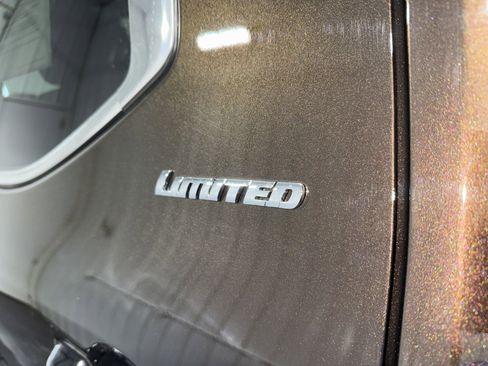 Used 2024 Toyota Tundra Limited w/ Power Package AWD/4WD image 41