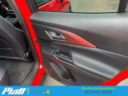 Used 2025 Chevrolet Equinox EV RS FWD image 43