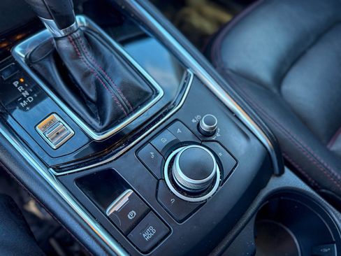 Used 2024 MAZDA CX-5 Carbon Edition image 24