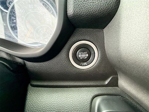 Used 2021 RAM 2500 Tradesman w/ Chrome Appearance Group image 23