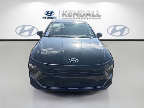 New 2026 Hyundai Sonata SE FWD image 2