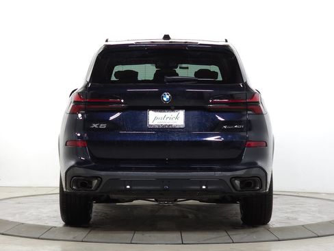 Used 2026 BMW X5 xDrive40i w/ M Sport Package AWD/4WD image 6