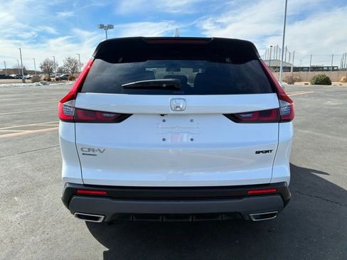 Used 2025 Honda CR-V Sport image 4
