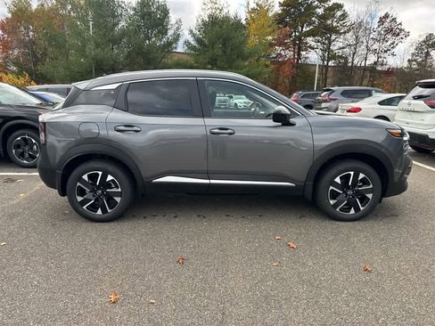 New 2026 Nissan Kicks SV w/ Cold Weather Package image 8
