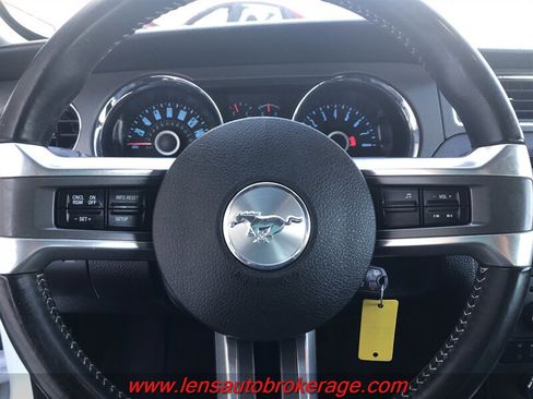 Used 2014 Ford Mustang Convertible RWD image 15