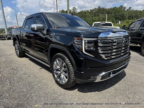 Used 2023 GMC Sierra 1500 Denali w/ Denali Reserve Package AWD/4WD image 5