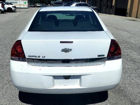 Used 2011 Chevrolet Impala LT image 8